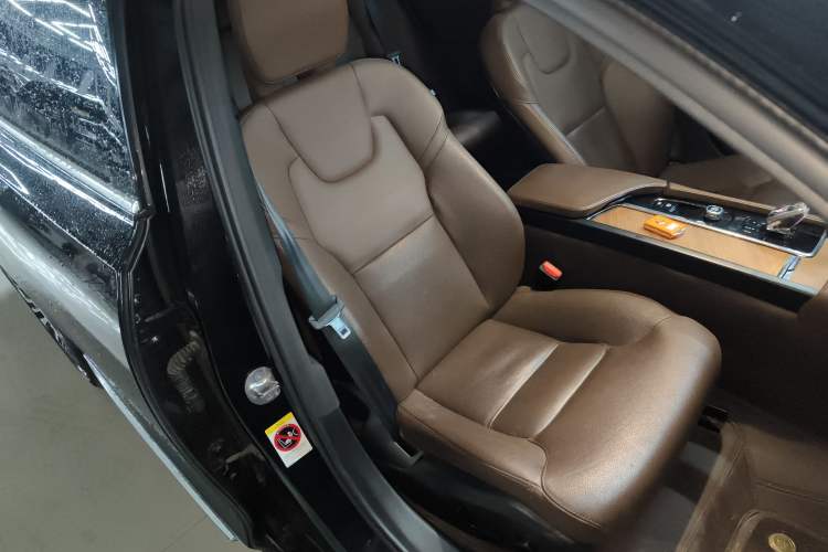 Used Volvo S90 2024 B5 Zhiyi Luxury Edition Right Front Seat