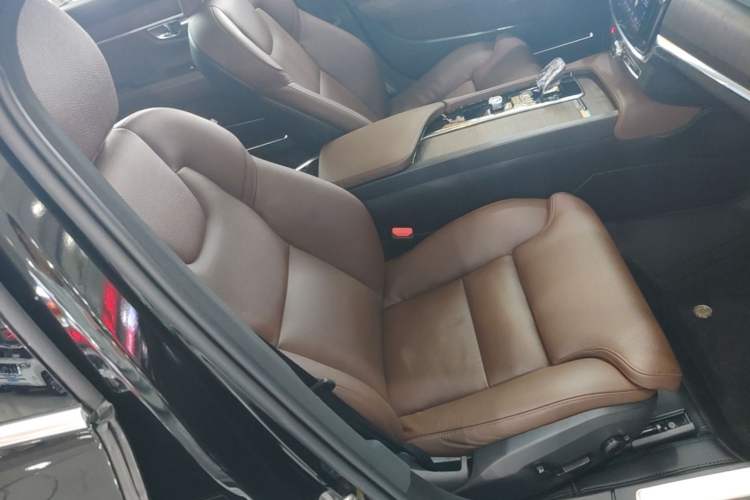 Used Volvo S90 2024 B5 Zhiyuan Luxury Edition Right Front Seat