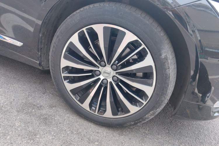Used Volvo S90 2024 B5 Zhiyi Luxury Edition Right Front Wheel Hub