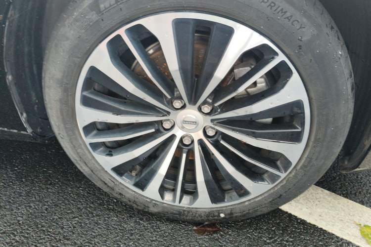 Used Volvo S90 2024 B5 Zhiyi Luxury Edition Right Front Wheel Hub