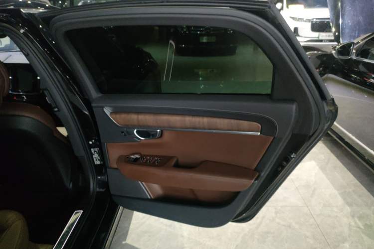 Used Volvo S90 2024 B5 Zhiyuan Luxury Edition Right Rear Door Interior