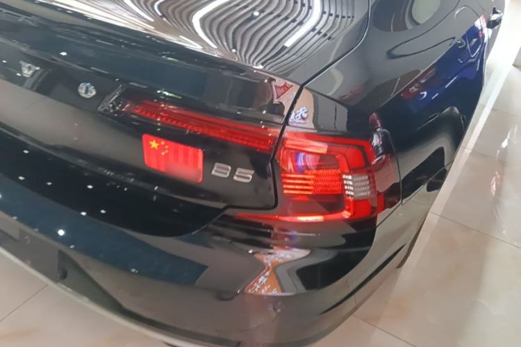 Used Volvo S90 2024 B5 Zhiyuan Luxury Edition Right Rear Taillight