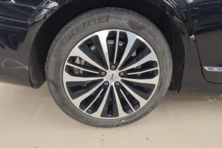 Used Volvo S90 2024 B5 Zhiyi Luxury Edition Right Rear Wheel Hub