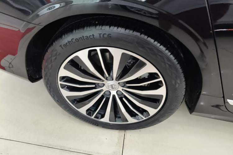 Used Volvo S90 2024 B5 Zhiyi Luxury Edition Right Rear Wheel Hub