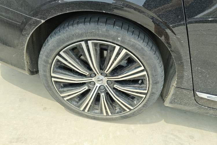 Used Volvo S90 2024 B5 Zhiyuan Luxury Edition Right Rear Wheel Hub