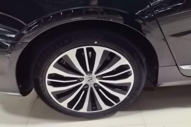 Used Volvo S90 2024 B5 Zhiyi Luxury Edition Right Rear Wheel Hub