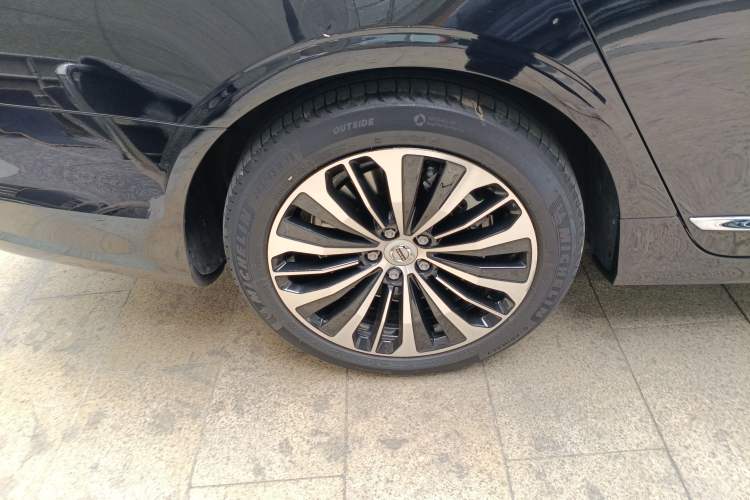 Used Volvo S90 2024 B5 Zhiyi Luxury Edition Right Rear Wheel Hub