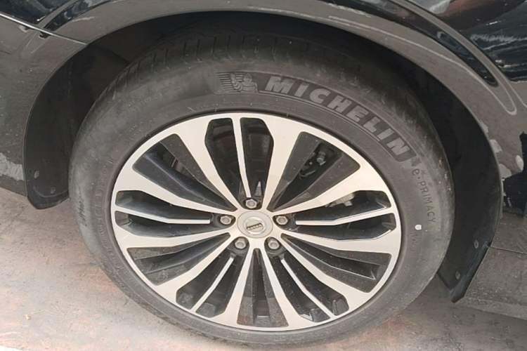 Used Volvo S90 2024 B5 Zhiyi Luxury Edition Right Rear Wheel Hub
