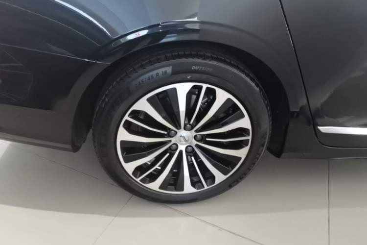 Used Volvo S90 2024 B5 Zhiyi Luxury Edition Right Rear Wheel Hub