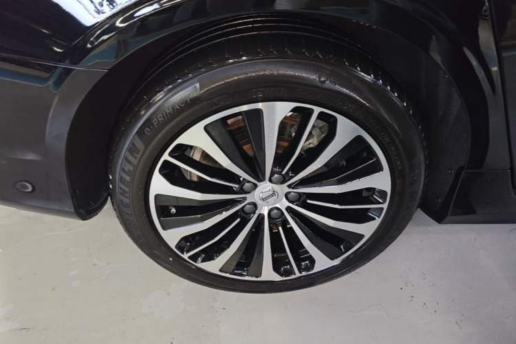 Used Volvo S90 2024 B5 Zhiyi Luxury Edition Right Rear Wheel Hub