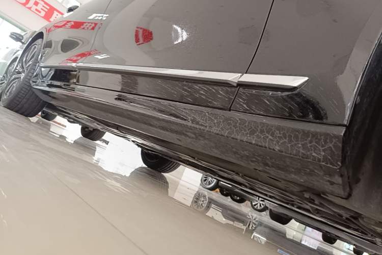 Used Volvo S90 2024 B5 Zhiyuan Luxury Edition Right Side Sill