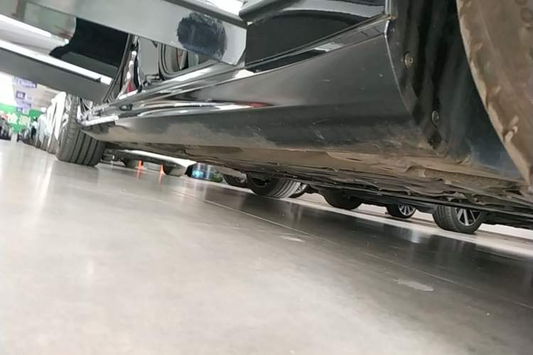 Used Volvo S90 2024 B5 Zhiyuan Luxury Edition Right Side Sill