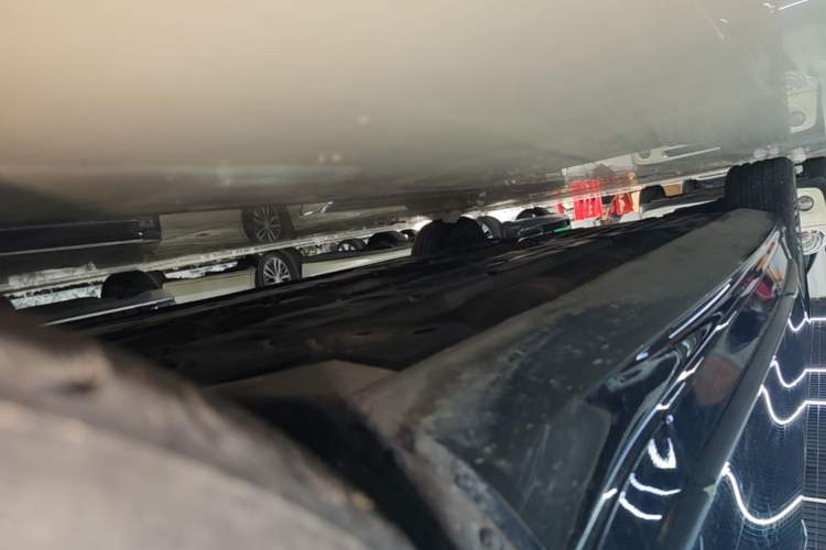 Used Volvo S90 2024 B5 Zhiyi Luxury Edition Right Side Sill
