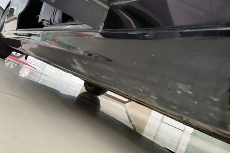 Used Volvo S90 2024 B5 Zhiyi Luxury Edition Right Side Sill