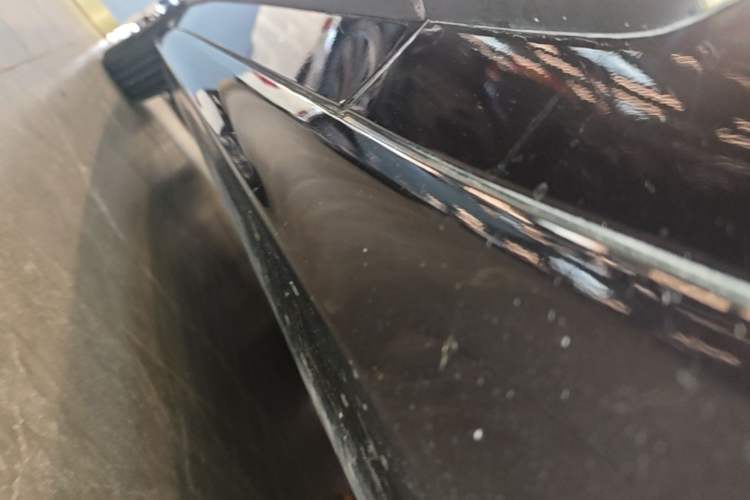 Used Volvo S90 2024 B5 Zhiyi Luxury Edition Right Side Sill