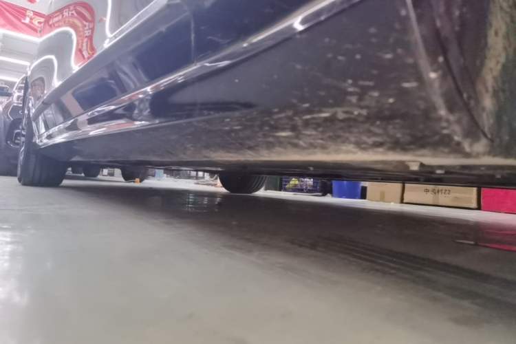 Used Volvo S90 2024 B5 Zhiyi Luxury Edition Right Side Sill