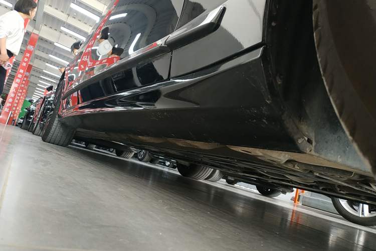 Used Volvo S90 2024 B5 Zhiyi Luxury Edition Right Side Sill