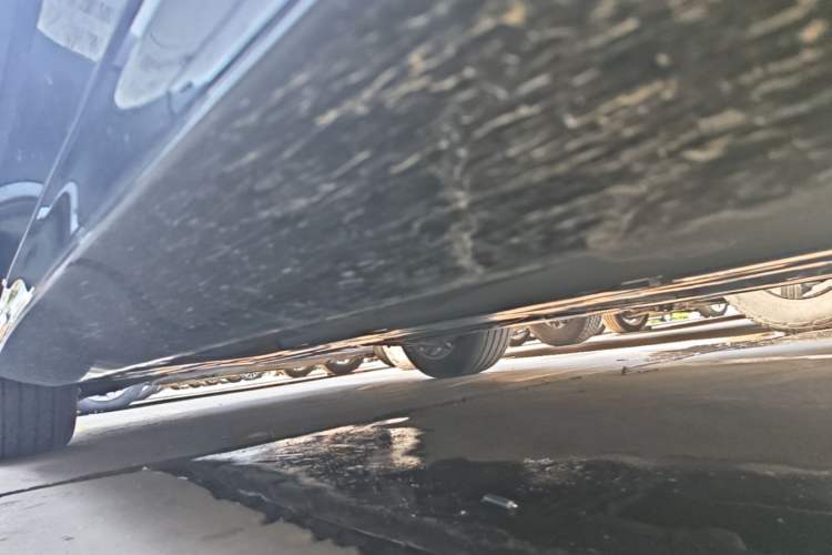 Used Volvo S90 2024 B5 Zhiyi Luxury Edition Right Side Sill