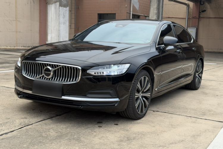 Volvo S90 2024 B5 Zhiyuan Luxury Edition