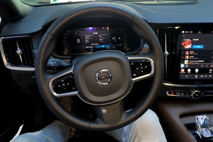 Used Volvo S90 2024 B5 Zhiyuan Luxury Edition Steering Wheel