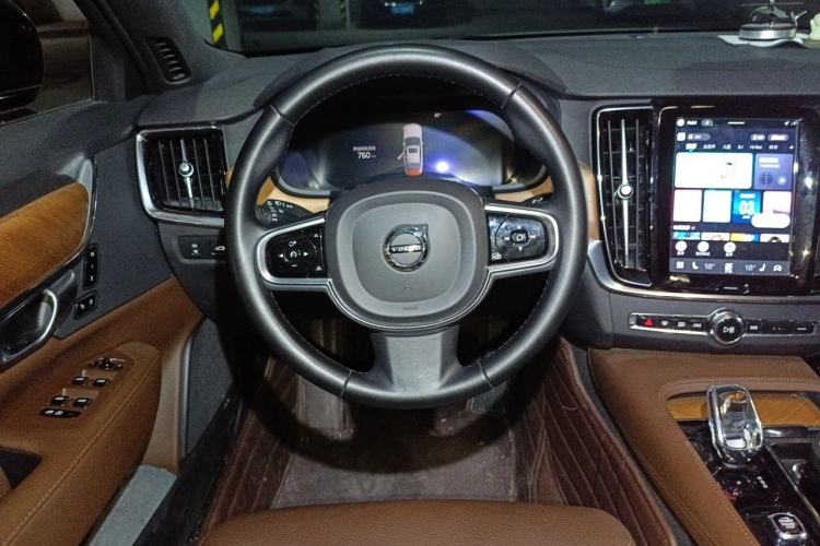 Used Volvo S90 2024 B5 Zhiyi Luxury Edition Steering Wheel