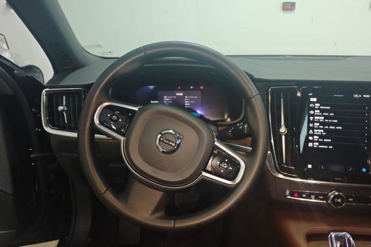Used Volvo S90 2024 B5 Zhiyuan Luxury Edition Steering Wheel