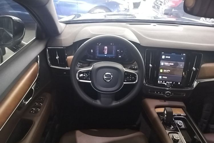 Used Volvo S90 2024 B5 Zhiyi Luxury Edition Steering Wheel
