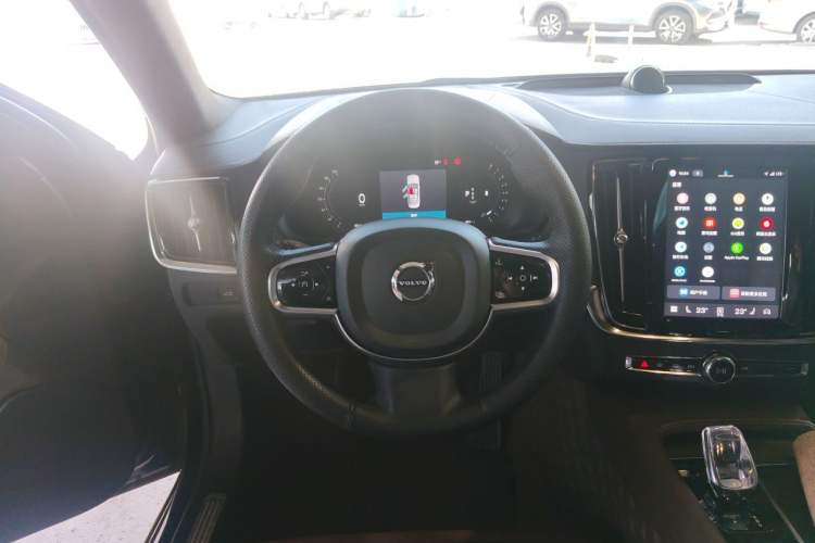 Used Volvo S90 2024 B5 Zhiyuan Luxury Edition Steering Wheel