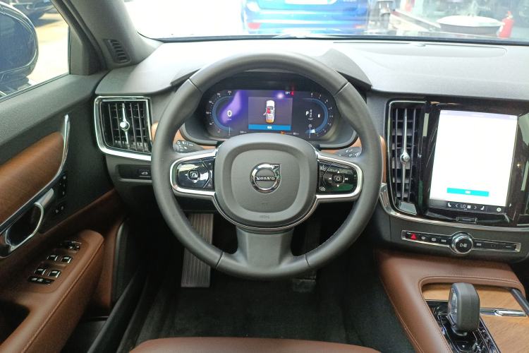Used Volvo S90 2024 B5 Zhiyi Luxury Edition Steering Wheel