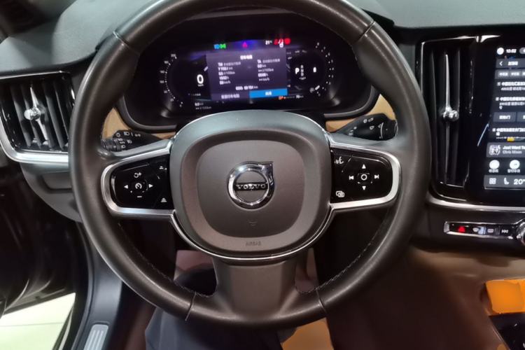Used Volvo S90 2024 B5 Zhiyi Luxury Edition Steering Wheel