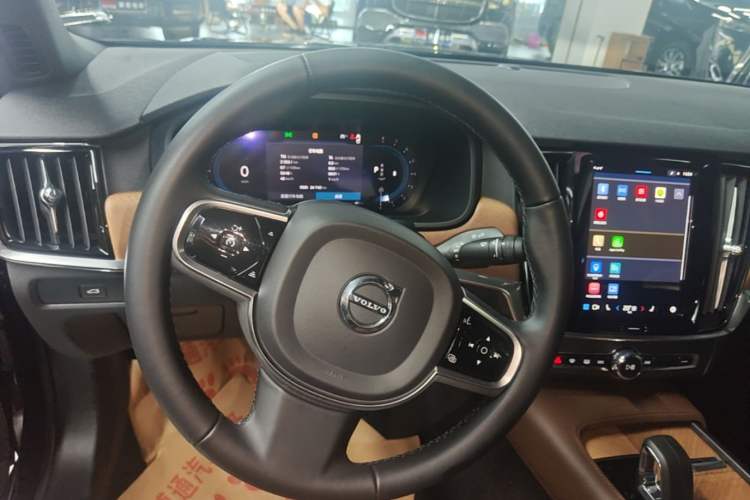 Used Volvo S90 2024 B5 Zhiyi Luxury Edition Steering Wheel