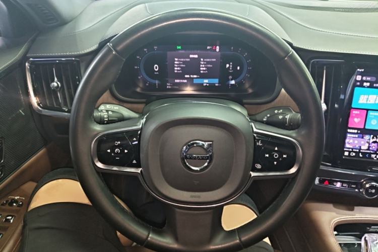 Used Volvo S90 2024 B5 Zhiyuan Luxury Edition Steering Wheel