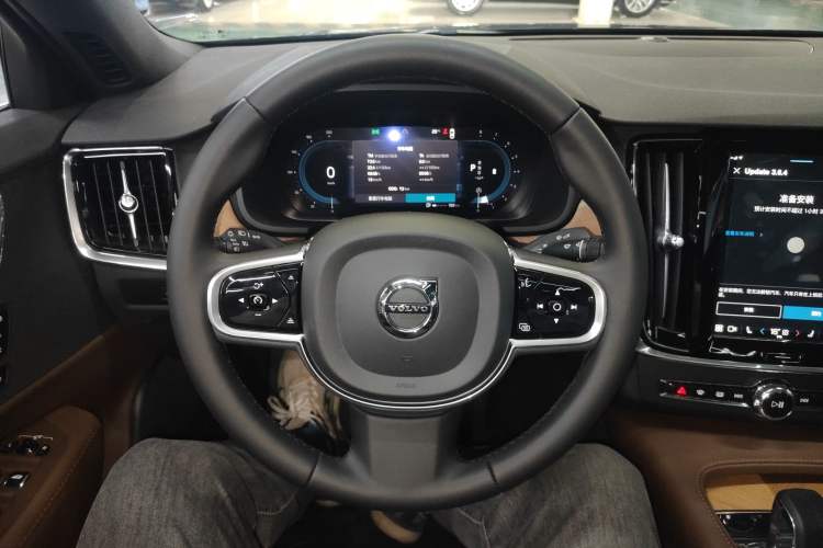 Used Volvo S90 2024 B5 Zhiyi Luxury Edition Steering Wheel