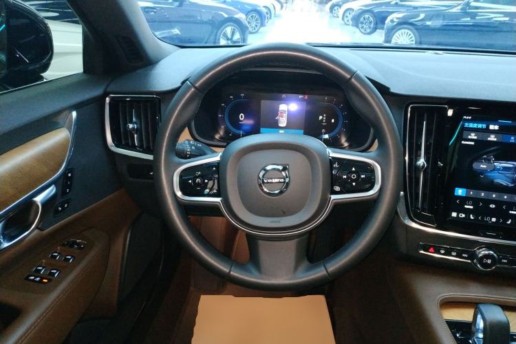 Used Volvo S90 2024 B5 Zhiyi Luxury Edition Steering Wheel