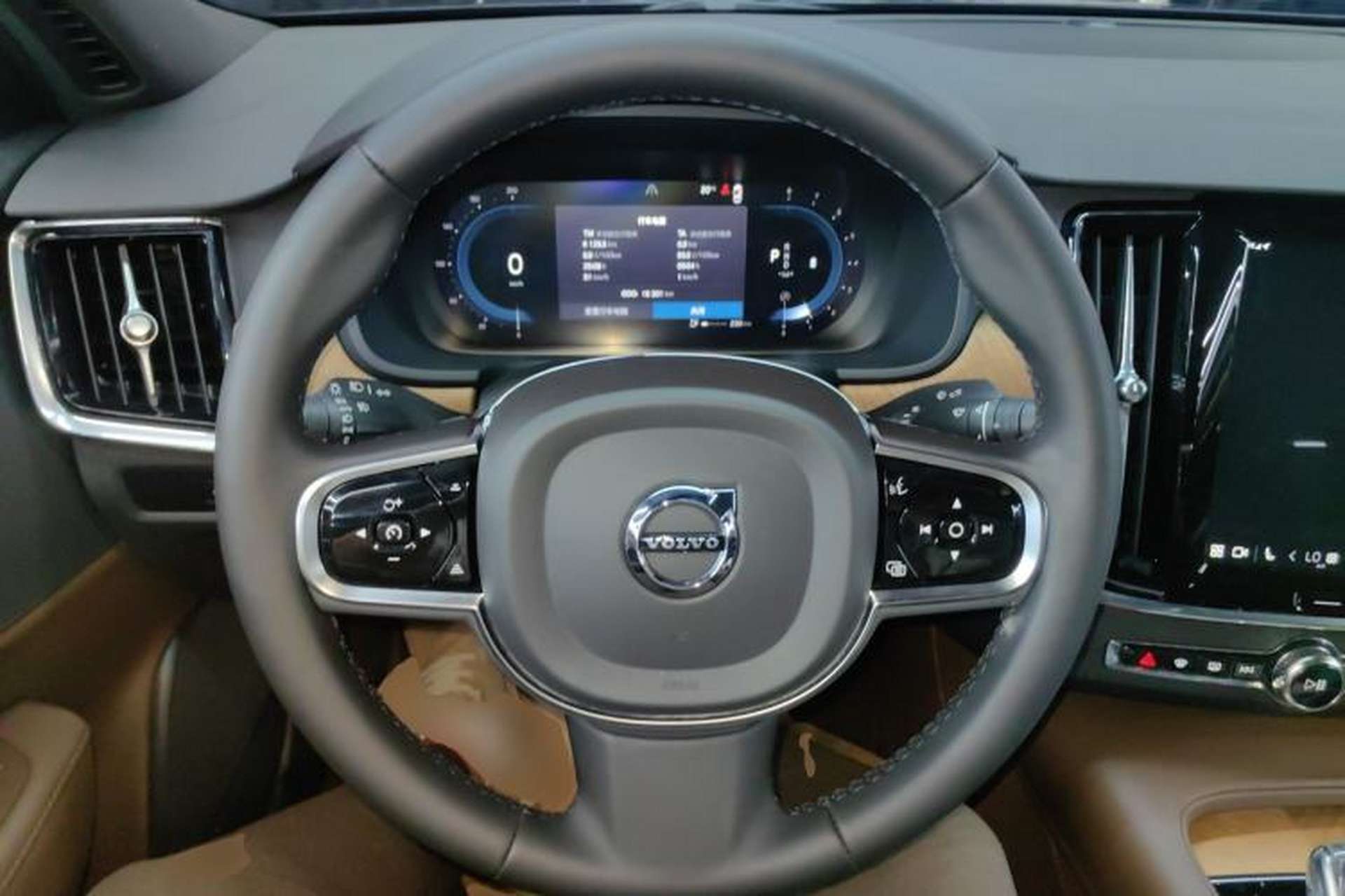 Used Volvo S90 2024 B5 Zhiyi Luxury Edition Steering Wheel