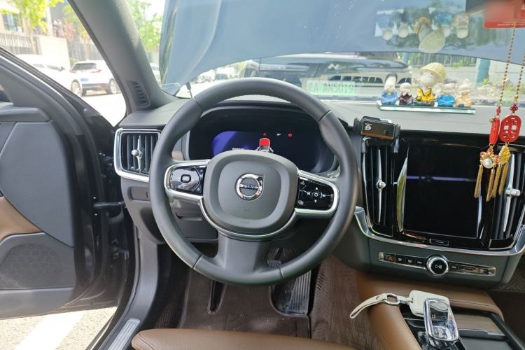 Used Volvo S90 2024 B5 Zhiyuan Luxury Edition Steering Wheel