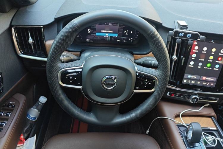 Used Volvo S90 2024 B5 Zhiyi Luxury Edition Steering Wheel
