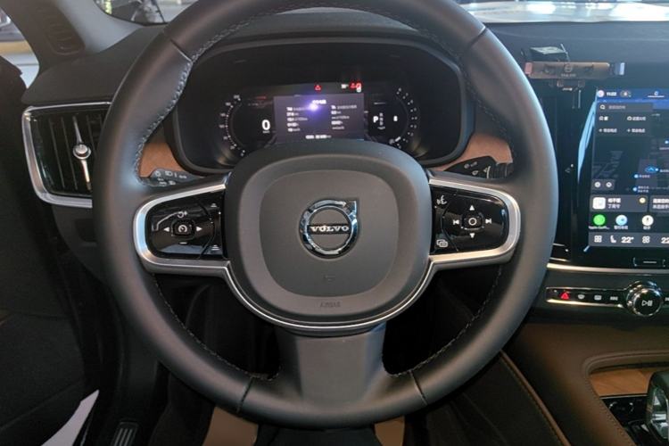 Used Volvo S90 2024 B5 Zhiyi Luxury Edition Steering Wheel