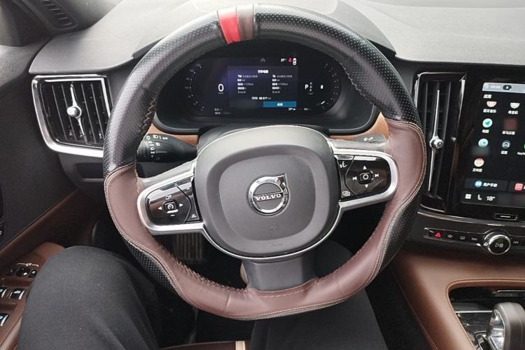 Used Volvo S90 2024 B5 Zhiyi Luxury Edition Steering Wheel