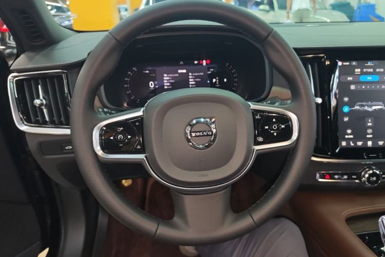 Used Volvo S90 2024 B5 Zhiyuan Luxury Edition Steering Wheel