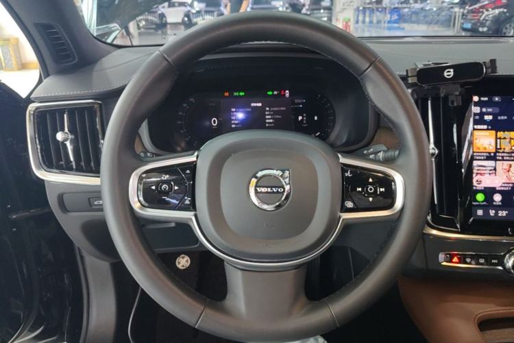 Used Volvo S90 2024 B5 Zhiyuan Luxury Edition Steering Wheel
