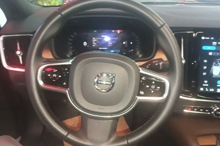 Used Volvo S90 2024 B5 Zhiyi Luxury Edition Steering Wheel
