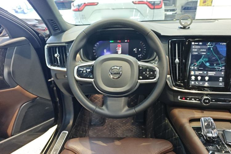 Used Volvo S90 2024 B5 Zhiyuan Luxury Edition Steering Wheel