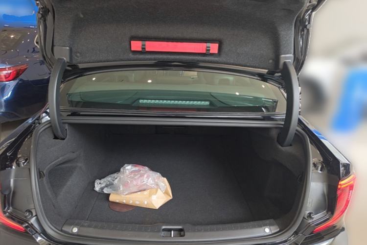 Used Volvo S90 2024 B5 Zhiyi Luxury Edition Trunk