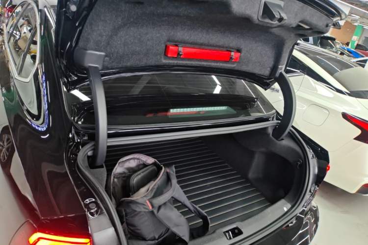 Used Volvo S90 2024 B5 Zhiyi Luxury Edition Trunk