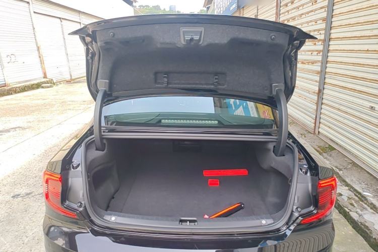 Used Volvo S90 2024 B5 Zhiyi Luxury Edition Trunk