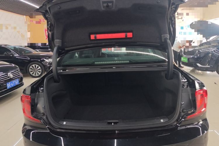 Used Volvo S90 2024 B5 Zhiyi Luxury Edition Trunk