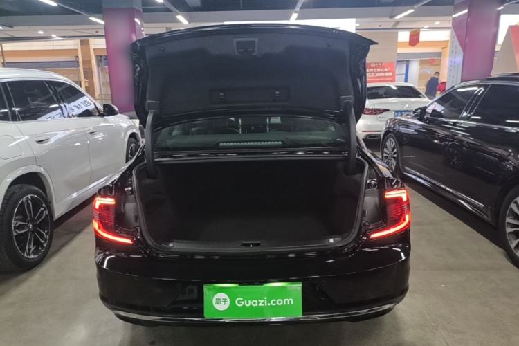 Used Volvo S90 2024 B5 Zhiyi Luxury Edition Trunk
