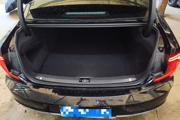 Used Volvo S90 2024 B5 Zhiyi Luxury Edition Trunk