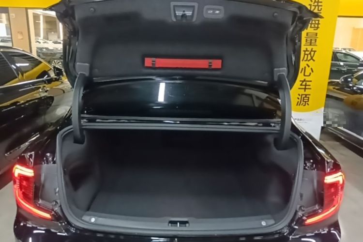 Used Volvo S90 2024 B5 Zhiyuan Luxury Edition Trunk